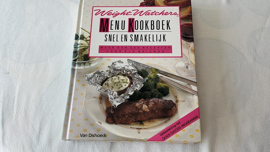 Weight Watchers Menu Kookboek: Snel en Smakelijk, Boeken, Kookboeken, Voorgerechten en Soepen, Ophalen of Verzenden, Zo goed als nieuw