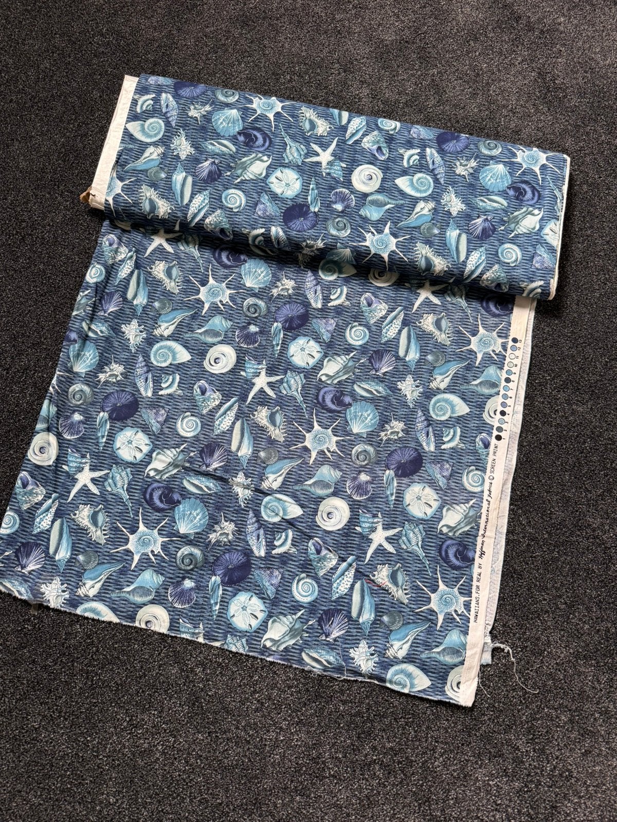 Schelpen stof 435 /90 cm .Hoffman, Blauw, Nieuw, Ophalen of Verzenden, 30 tot 120 cm