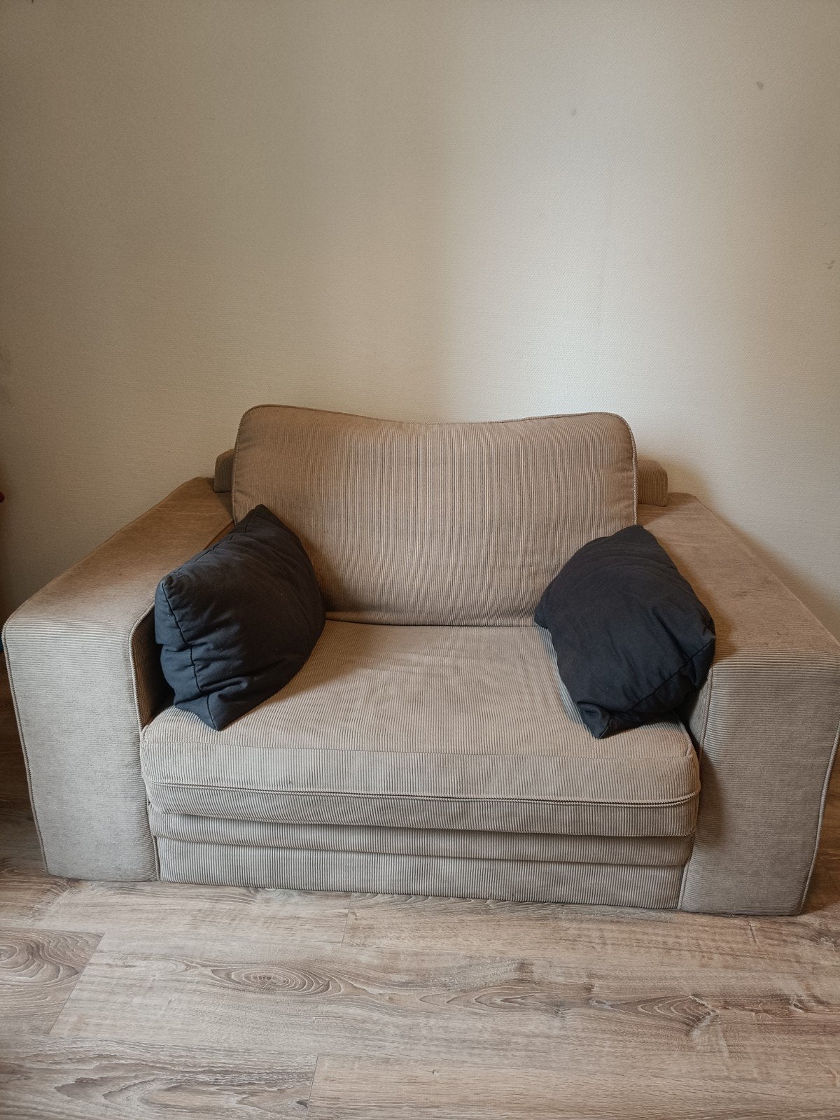 Beige loveseat, Huis en Inrichting, Ophalen, Gebruikt, Tweepersoons, 75 tot 100 cm
