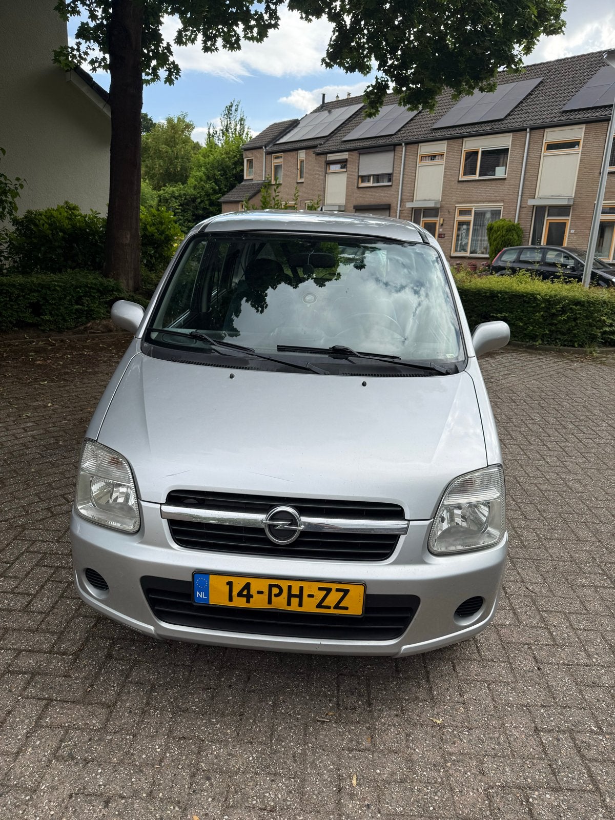 Opel Agila 1.2 I 16V 2004 Grijs, Voorwielaandrijving, Origineel Nederlands, Handgeschakeld, Particulier