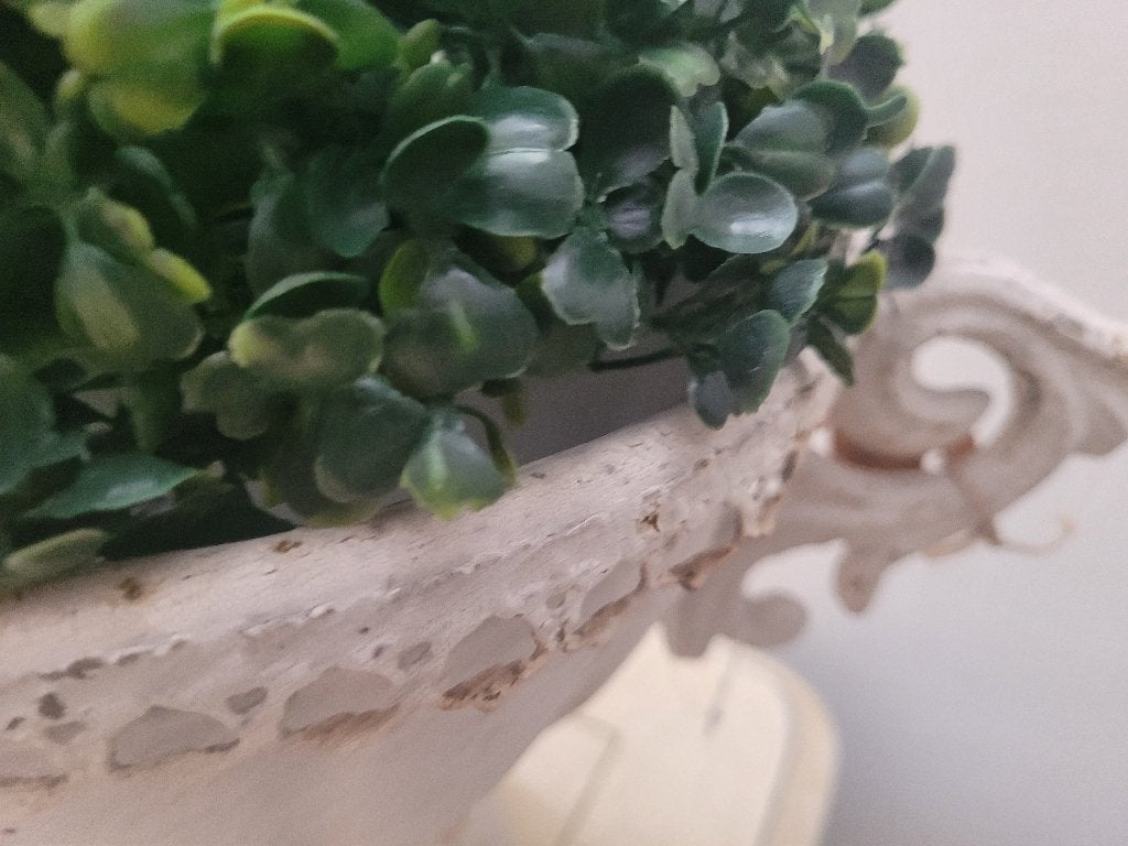Nieuwe ovale metalen bloempotten p/st 29,95, Heikant 21 Kaatsheuvel, Belle Vieille Brocante, Nieuw, Ophalen of Verzenden