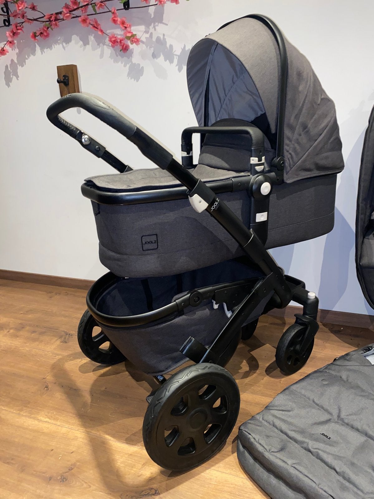 Joolz Geo2 Awesome Anthracite Complete 3in1 Kinderwagen, Ophalen, Joolz, Zo goed als nieuw, Eikenlaan 76 Spijkenisse