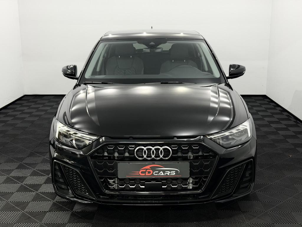Audi A1 Sportback 30 TFSI S-line 116PK Camera, Navi, Virtual, Stof, 4 stoelen, 116 pk, Bedrijf
