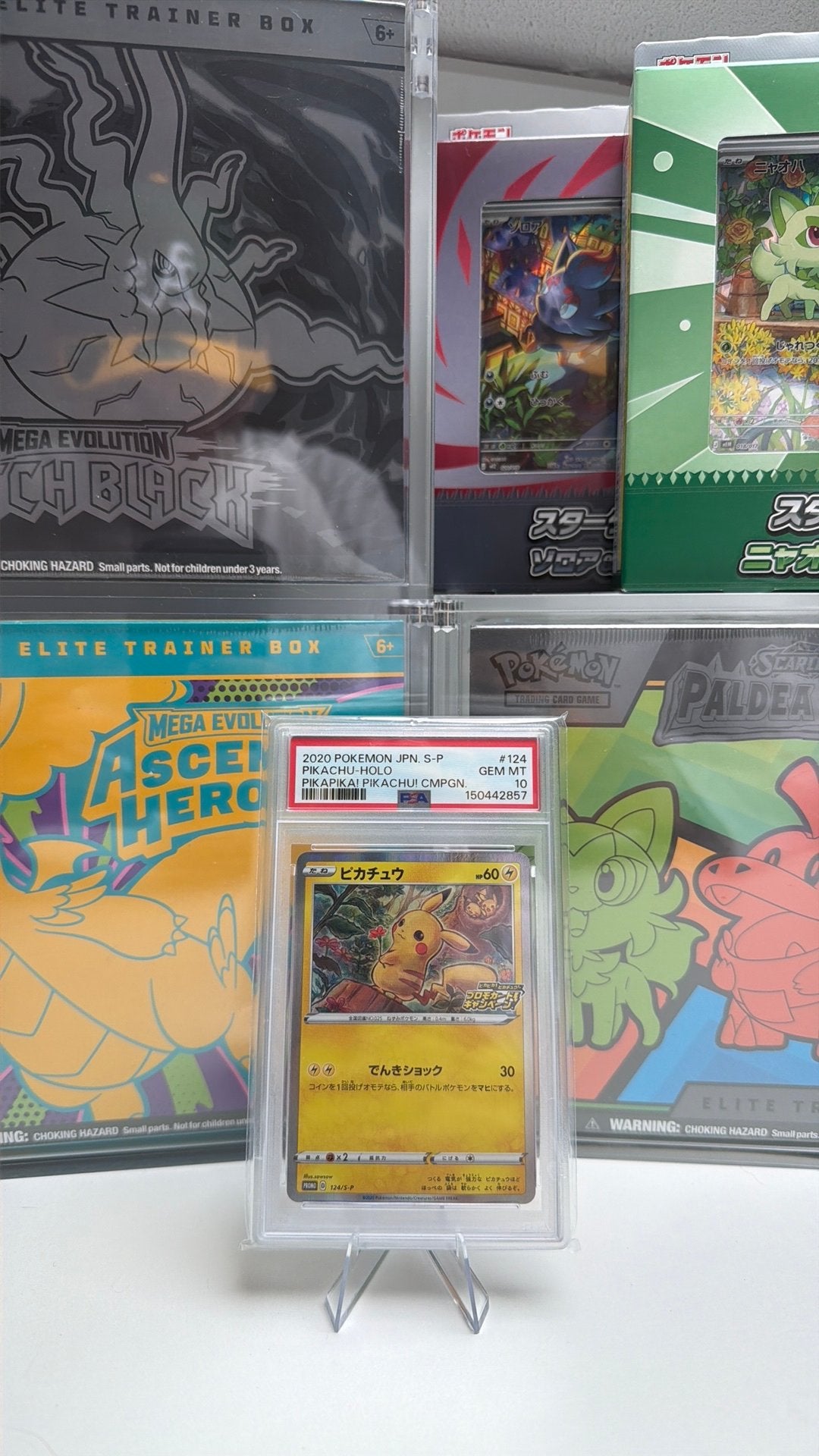 Pikachu PSA10 2020 Japans, Ophalen of Verzenden, Zo goed als nieuw