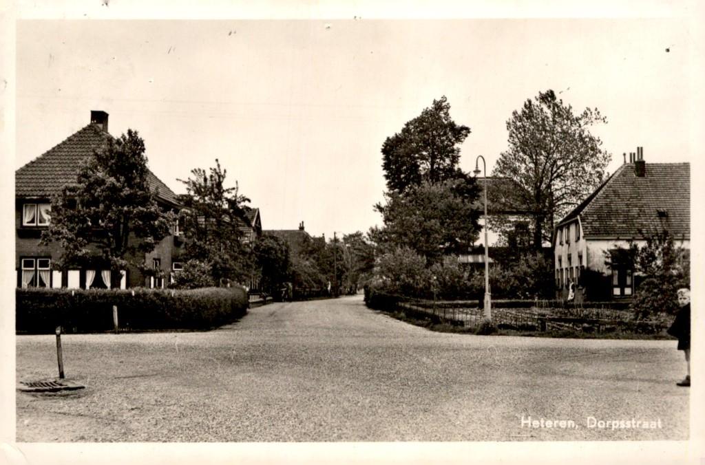 Heteren Dorpsstraat # 170, Verzamelen, Ansichtkaarten | Nederland, Verzenden, 1940 tot 1960, Gelopen, Gelderland