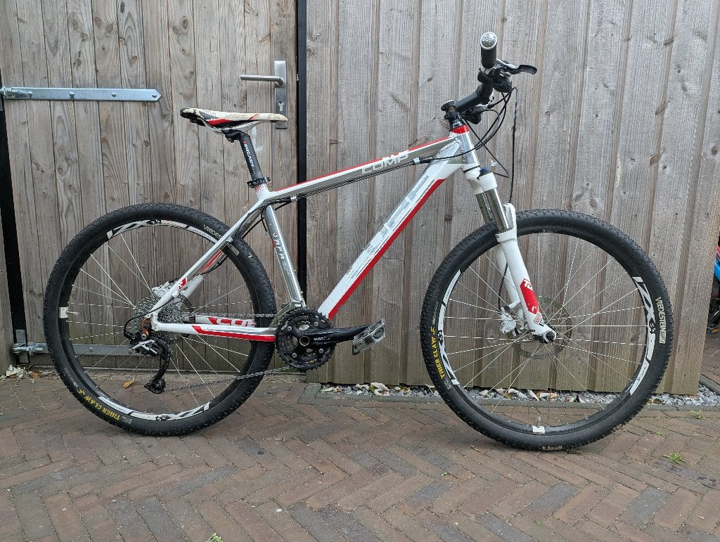 Cube LTD Comp 26" | XT/SLX | 3x10 | Nieuwe aandrijflijn, Gebruikt, Hardtail, Heren, 45 tot 49 cm