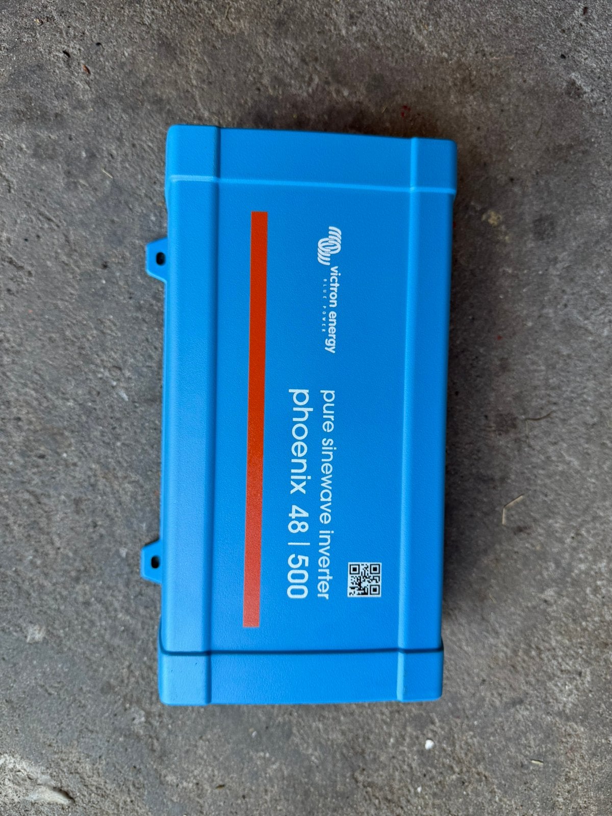Inverter / omvormer 48v - 230v 500w victron phoenix, Ophalen of Verzenden, Zo goed als nieuw, Overige typen