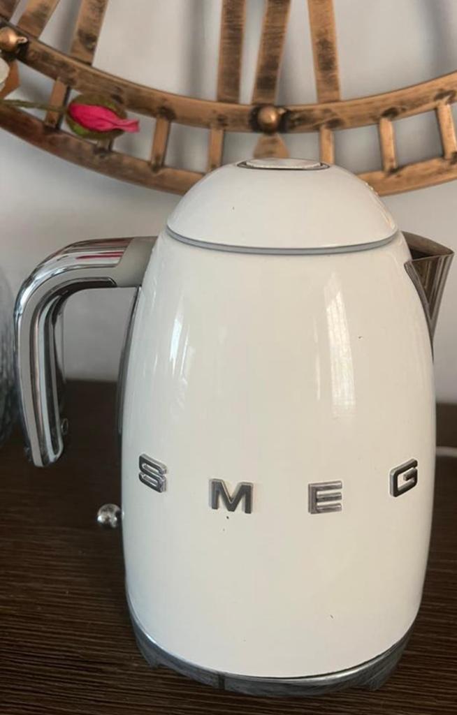 Smeg waterkoker, 1 tot 2 liter, Ophalen, Gebruikt