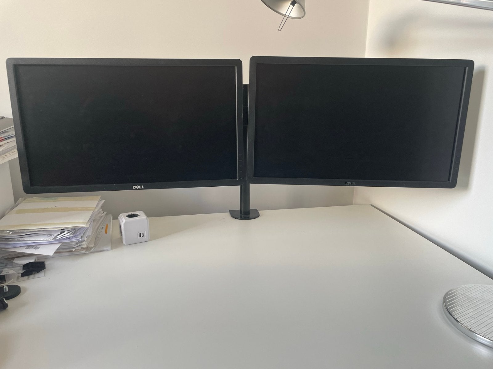 2x Dell U2312HMT monitoren met monitorarm, Computers en Software, Monitoren, Ophalen, Gebruikt, IPS, In hoogte verstelbaar