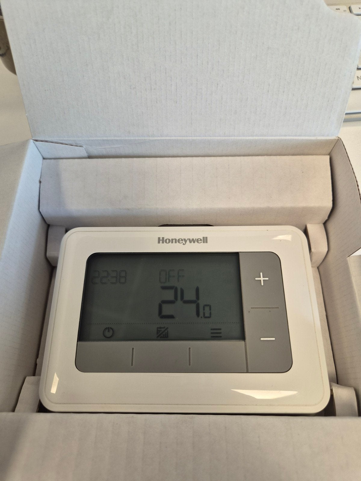 Honeywell T4 thermostaat - Nieuwstaat, Ophalen of Verzenden, Zo goed als nieuw