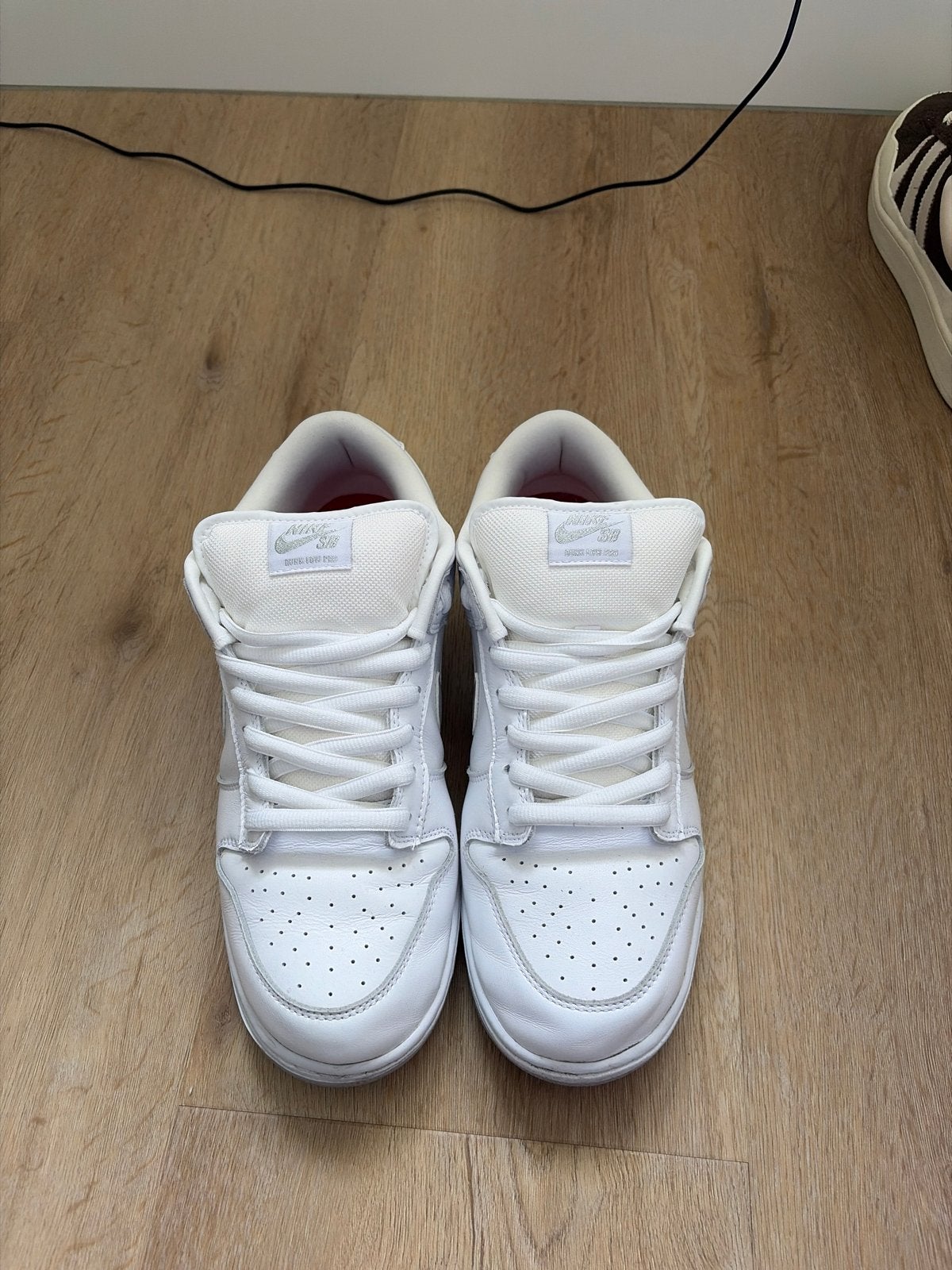 Nike SB Dunk Low supreme '94 - Maat 45,5, Ophalen of Verzenden, Nieuw, Wit, Sneakers of Gympen