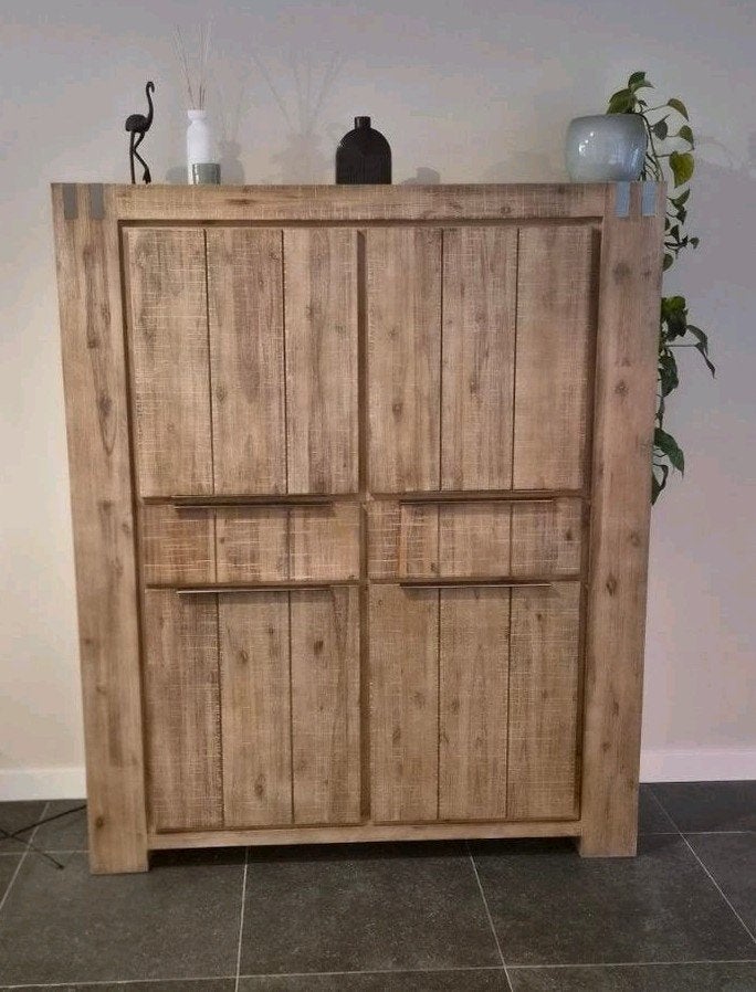 Robuuste houten kast, Huis en Inrichting, Kasten | Overige, Ophalen, Gebruikt