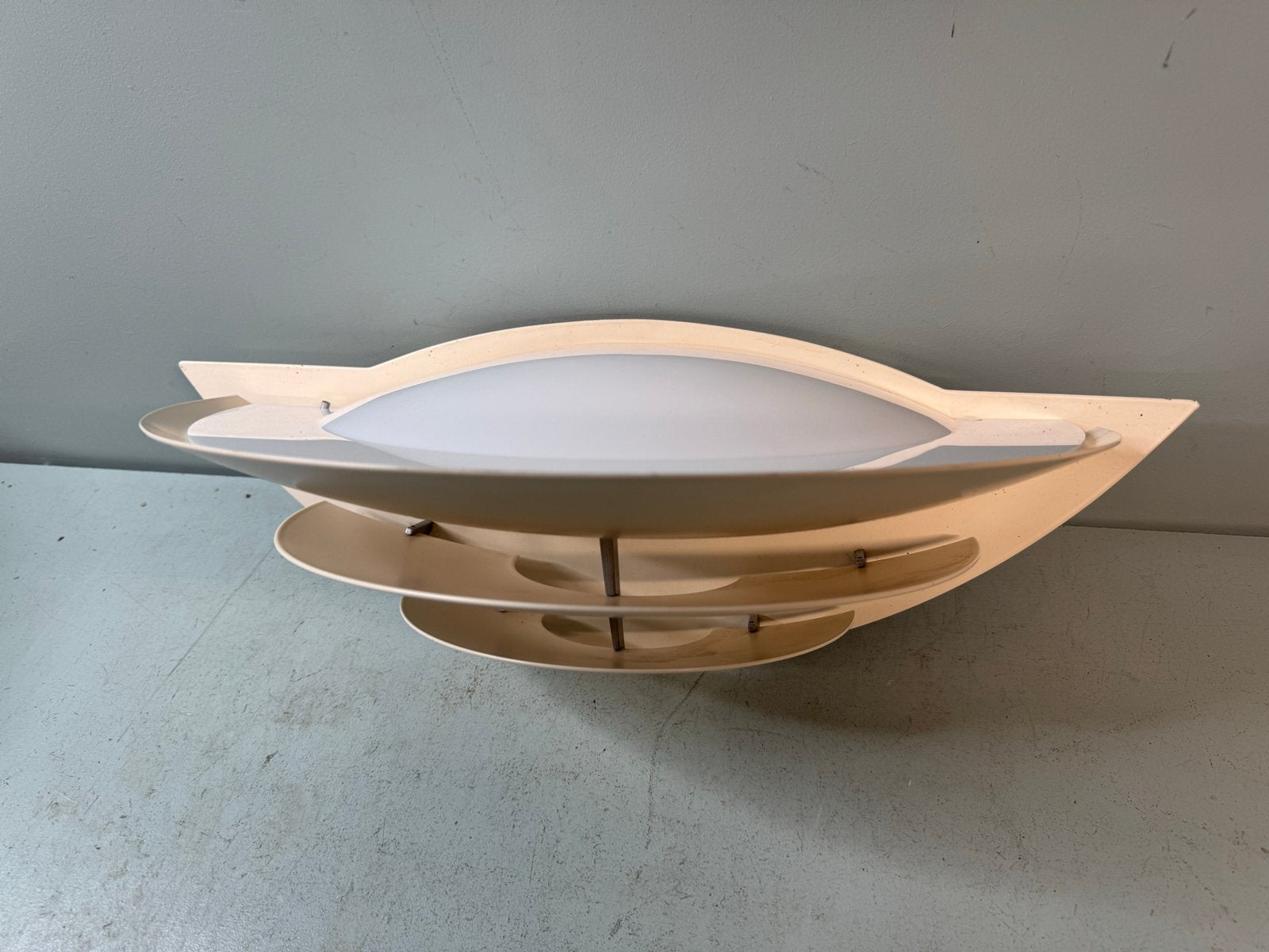 Oslo wandlamp van Kurt Nørregaard voor Louis Poulsen, Gebruikt, ?, Overige merken, Metaal