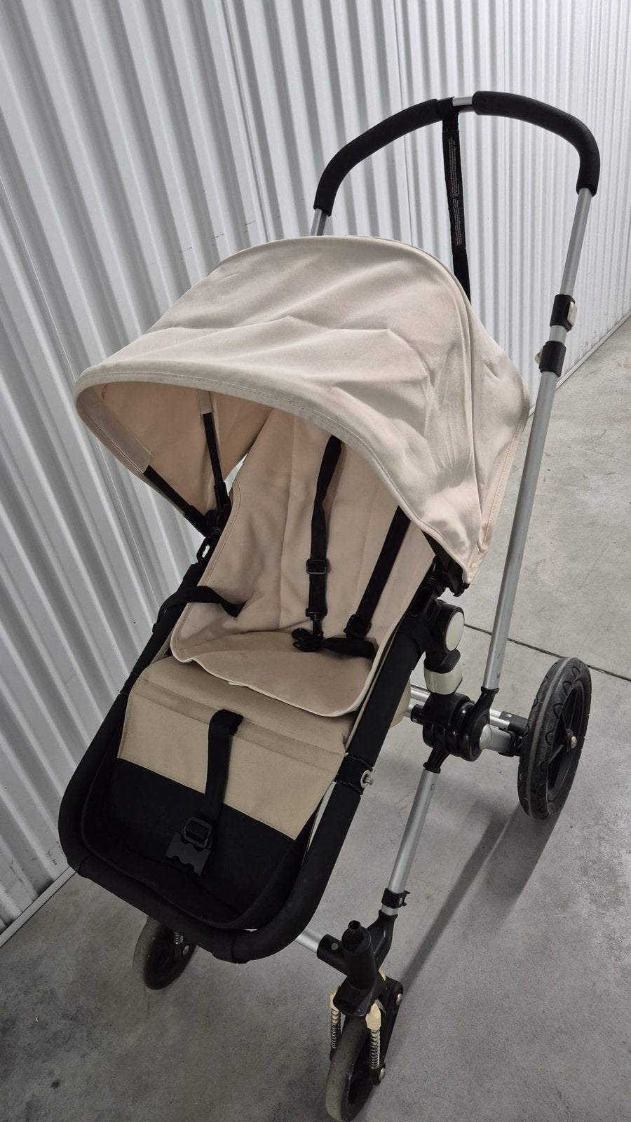 Buggy, Ophalen, Zo goed als nieuw