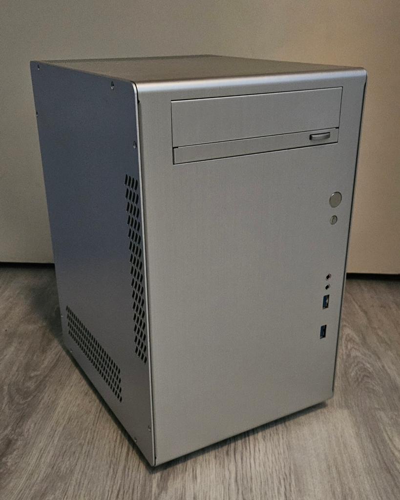 Lian Li Micro ITX/AMD FX-4100 3.8Ghz/8GB-Ram/GT740/Win10, 8 GB, Ophalen of Verzenden, Zo goed als nieuw, Gaming