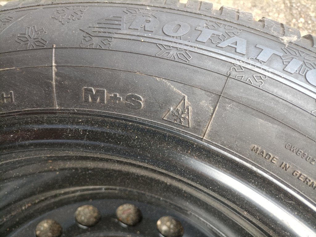 Autoband, Auto-onderdelen, Banden en Velgen, Ophalen, Overige, 16 inch, 205 mm