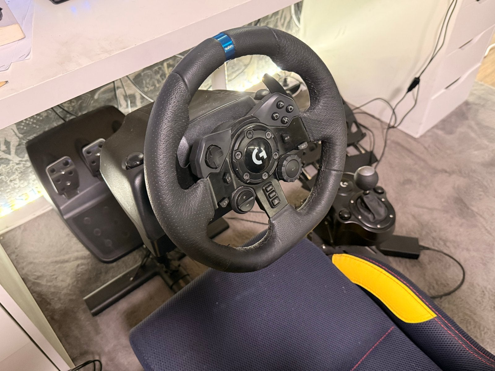 Logitech G923 racestuur met shifter, Racestuur, Force feedback, Ophalen of Verzenden, Zo goed als nieuw
