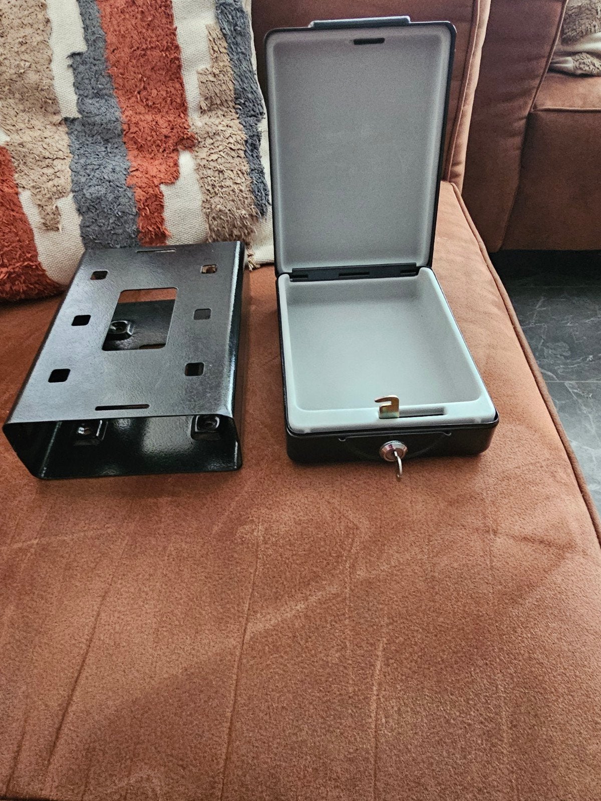 Kluisje met 1 sleutel, Ophalen