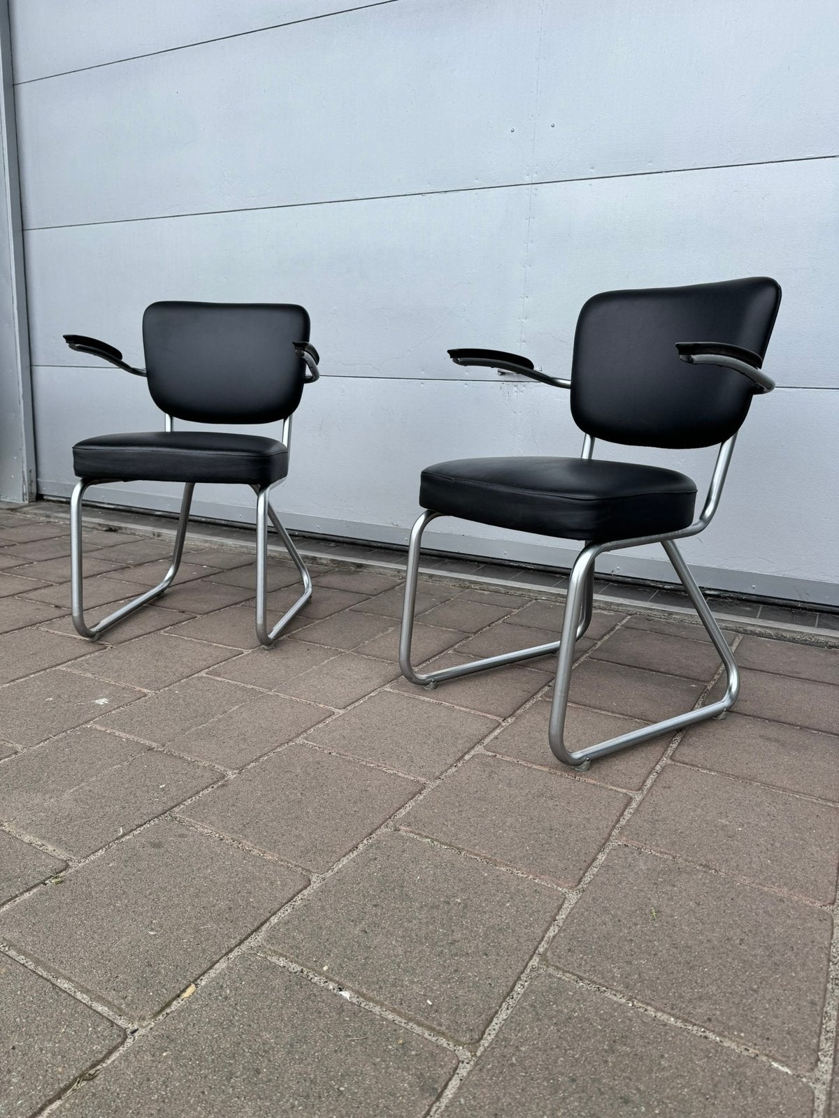 Ahrend Gispen jaren 60 vintage slede stoelen, Huis en Inrichting, Fauteuils, Ophalen, Gebruikt, 75 tot 100 cm, 50 tot 75 cm
