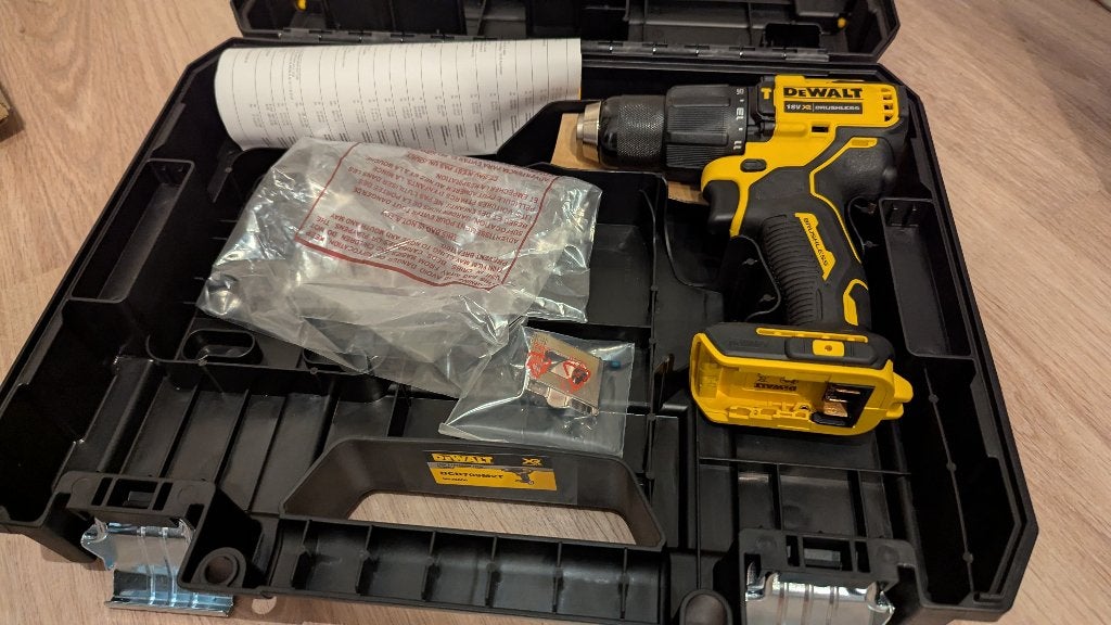 Dewalt DCD709 Schroef-/klopboormachine en TSTAK koffer nieuw, Ophalen of Verzenden, Nieuw, Boormachine, Klopboormechanisme