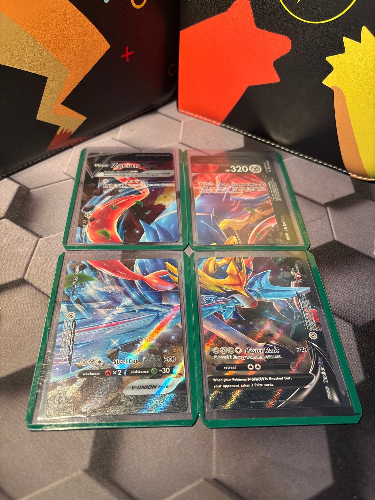 Zacian V-UNION Pokémon Kaart - Near Mint Conditie, Ophalen of Verzenden, Zo goed als nieuw, Losse kaart