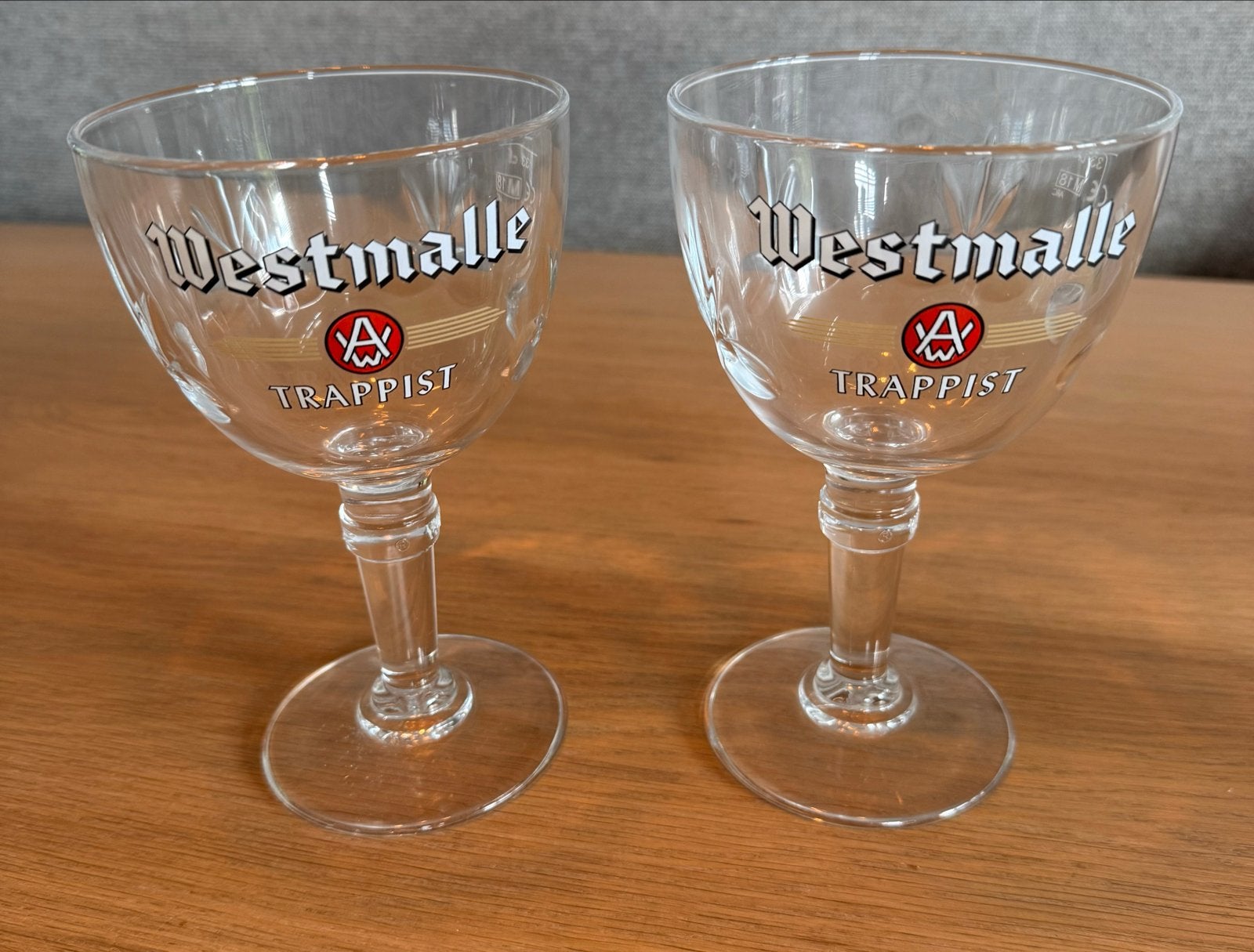 Set van 2 Westmalle Trappist bierglazen, Ophalen, Zo goed als nieuw