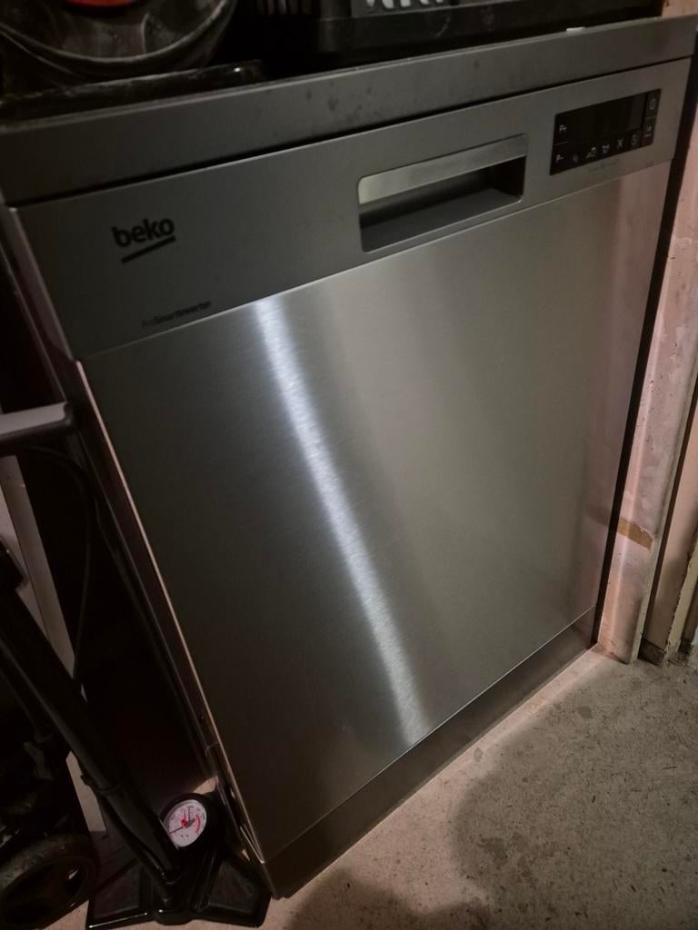 Beko ProSmartInverter Vaatwasser - RVS, Ophalen, Gebruikt, Minder dan 85 cm, Energieklasse A of zuiniger