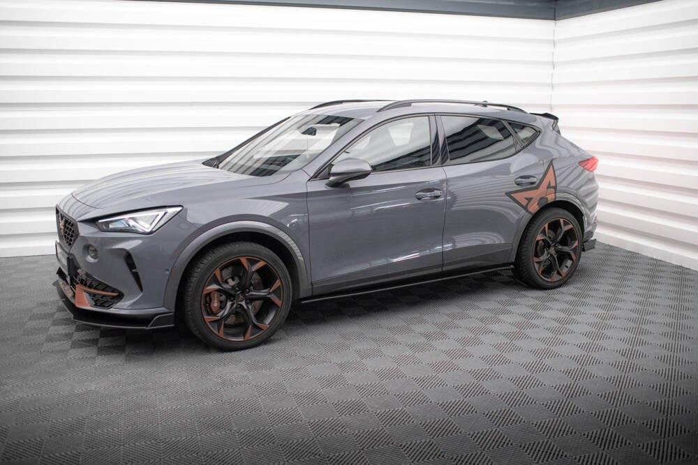 Race Voorlip sideskirt diffuser - Cupra Formentor 20-23, Ophalen of Verzenden