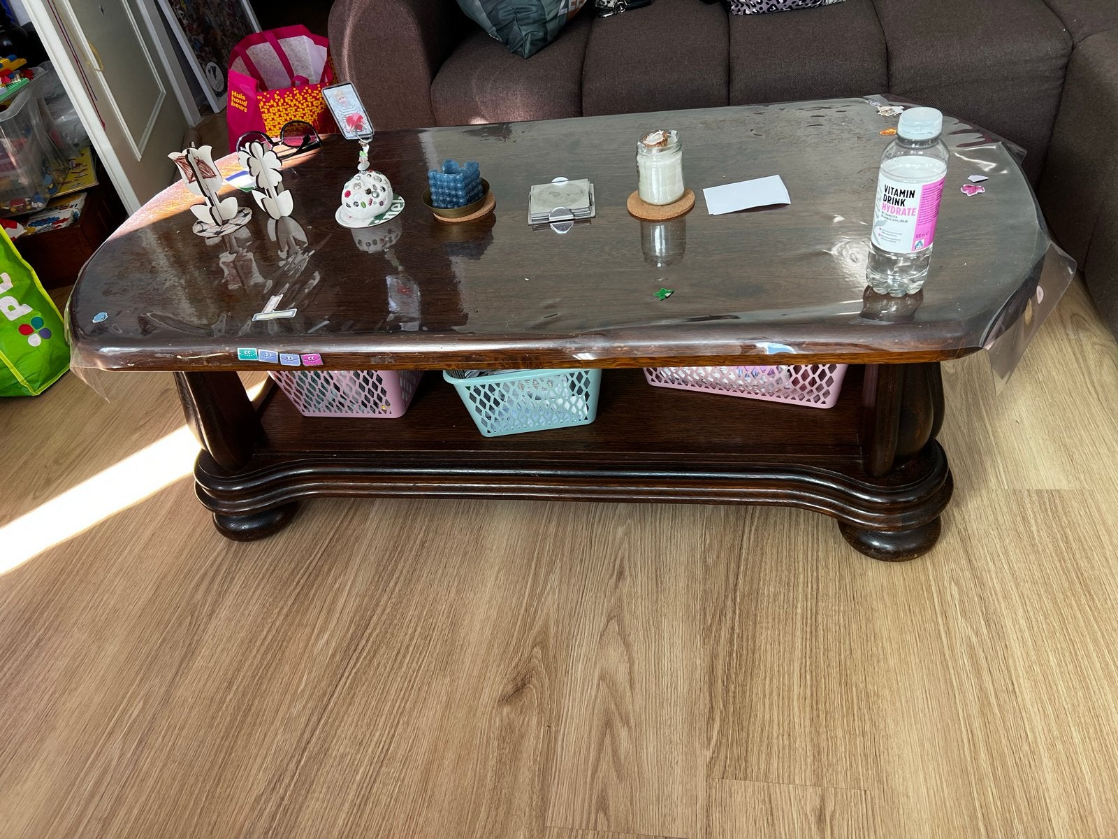 Klassieke eiken houten salontafel met opbergruimte, Ophalen, Gebruikt, 100 tot 150 cm, 50 tot 100 cm