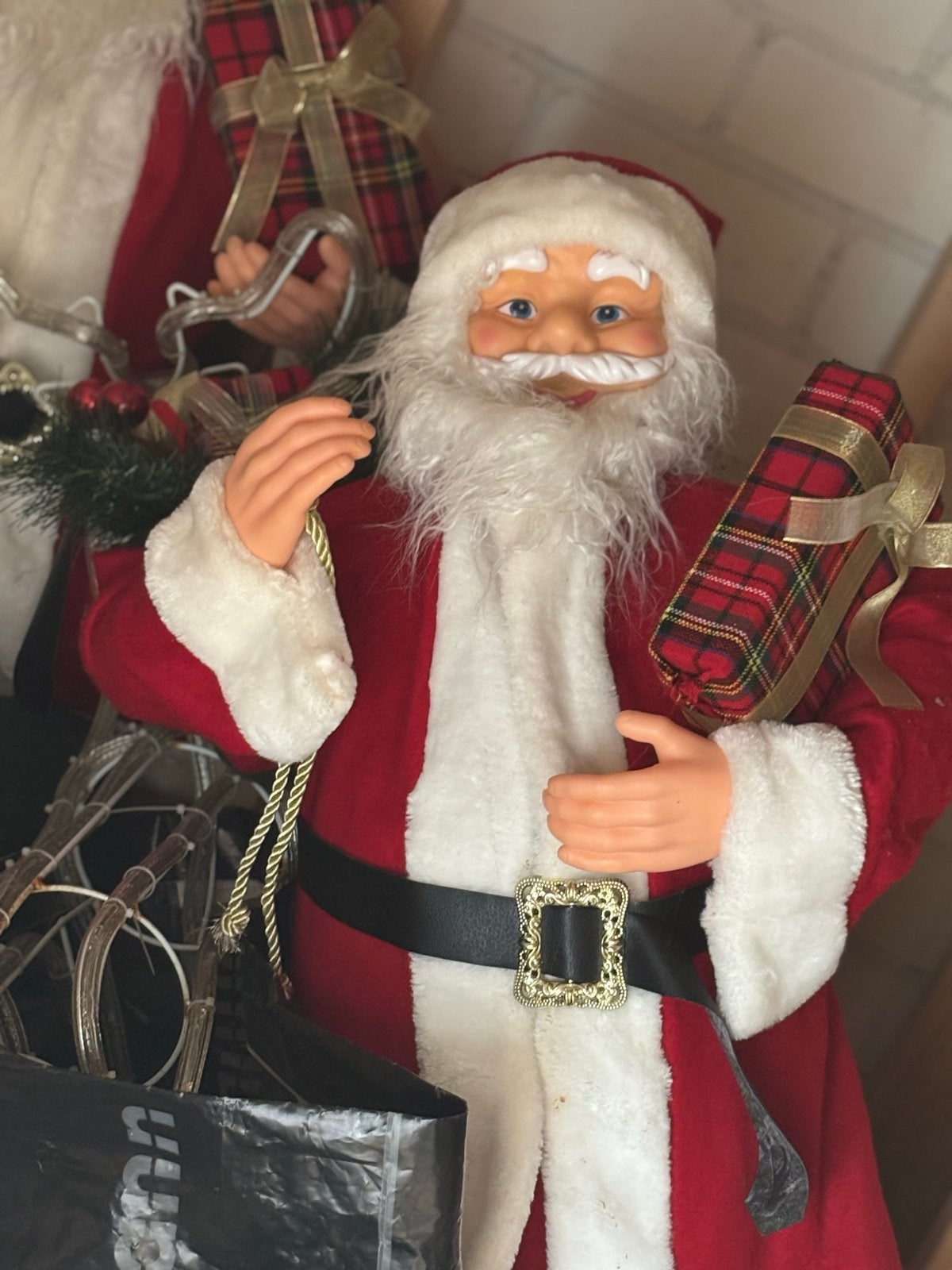 10 Dozen /tassen Kerst spullen, Ophalen