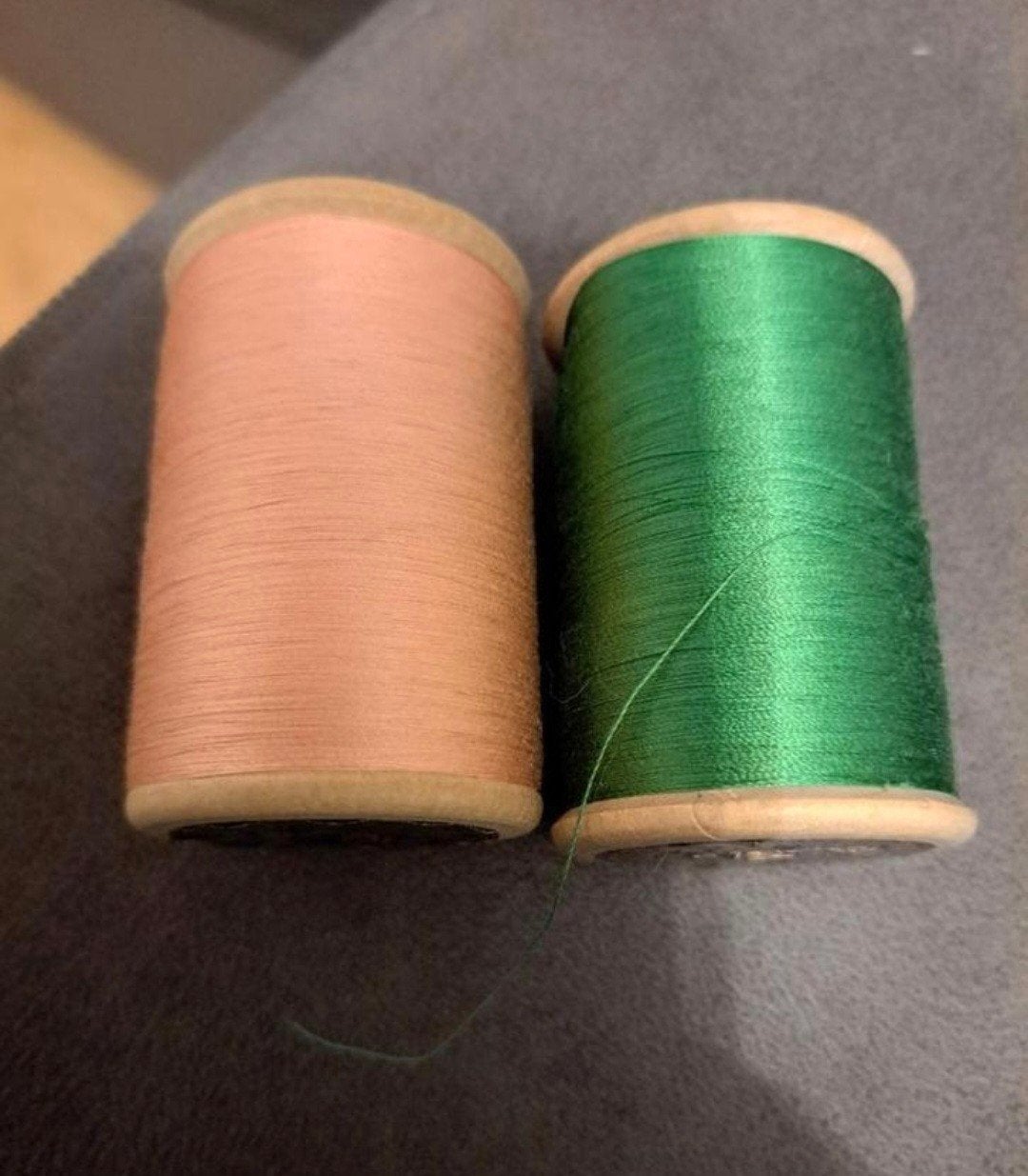 Clark & Co Vintage Garen - 2 spoelen, Hobby en Vrije tijd, Ophalen of Verzenden
