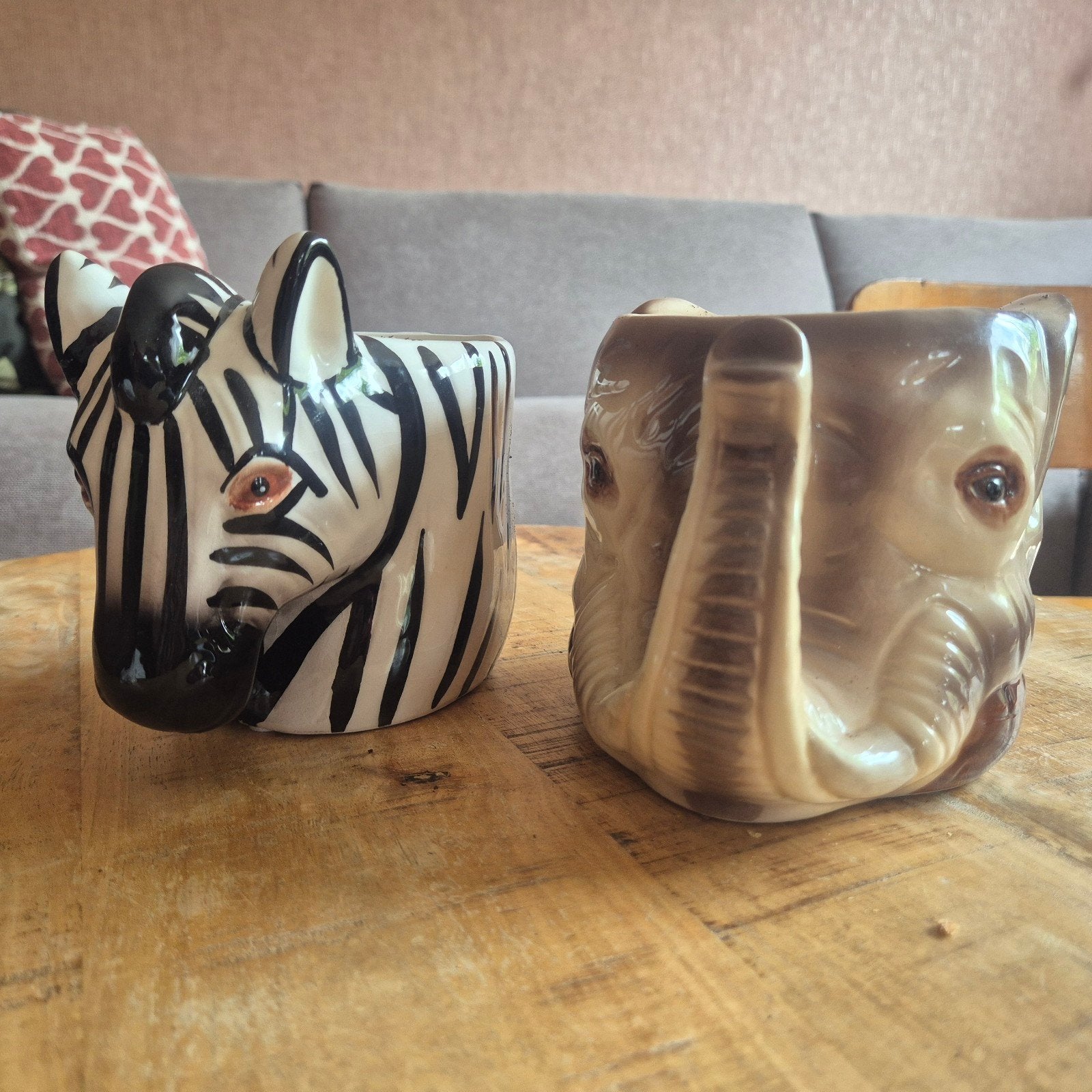Set van 2 dierenpotten: olifant en zebra, Ophalen, Rond, Binnen, Aardewerk