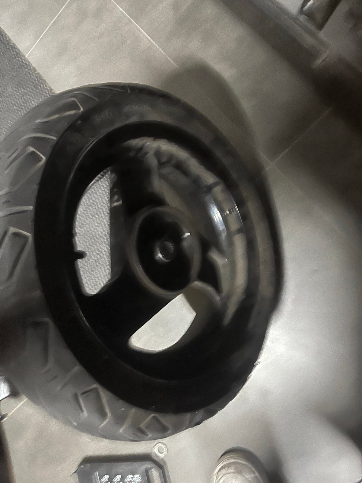Achterband met velg voor Peugeot Speedfight 2, Fietsen en Brommers, Ophalen of Verzenden, Gebruikt, Overige typen, Peugeot