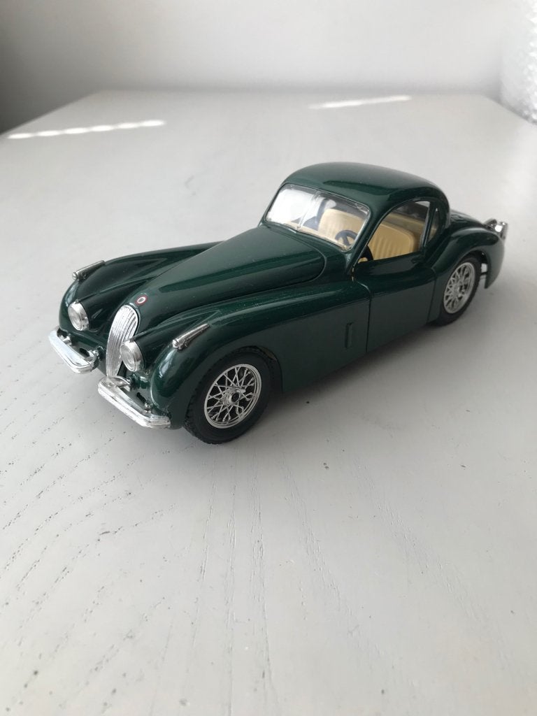 JAGUAR XK120 FIXED HEAD COUPE van Burago 1:24, Ophalen of Verzenden, Gebruikt, Auto, Bburago