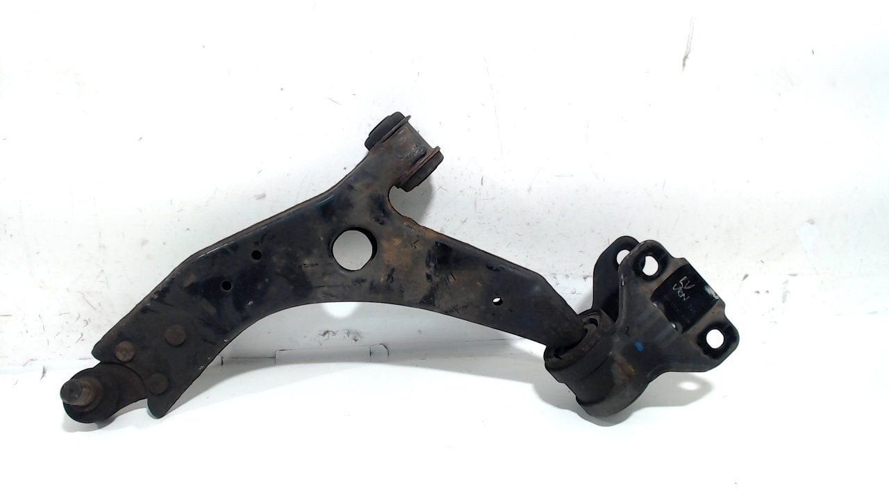 Draagarm links voor Ford Focus, Onderdelen@venauto.nl, Van der Ven Autorecycling B.V., Gebruikt, Ettenseweg 76, 4706 PB Roosendaal, The Netherlands