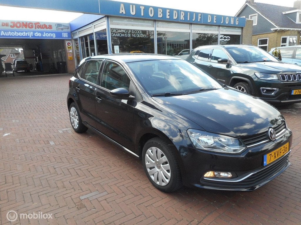Volkswagen Polo 1.2 TSI Comfortline, Euro 6, 4 cilinders, Zwart, Bedrijf