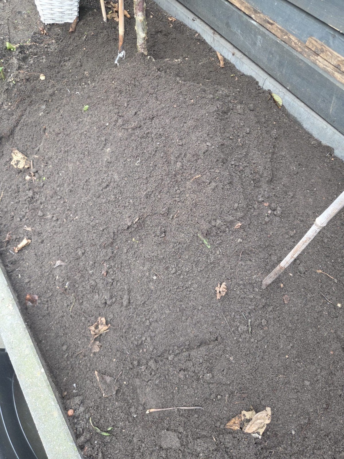 schone tuinaarde, Ophalen