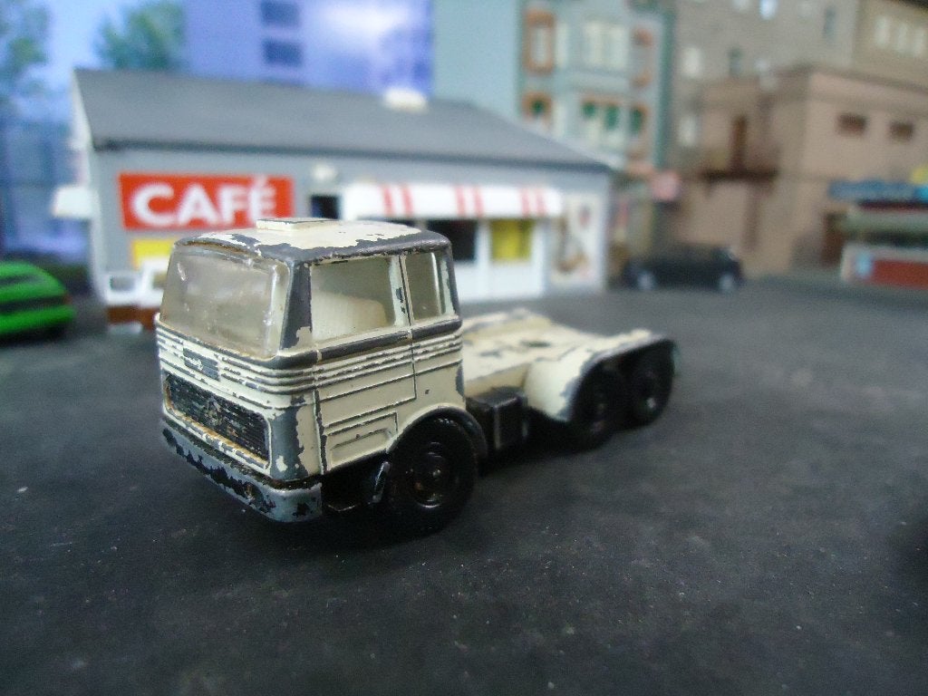 Mercedes Benz LP - Efsi losse trekker wit, Ophalen of Verzenden, Gebruikt, Bus of Vrachtwagen, Efsi