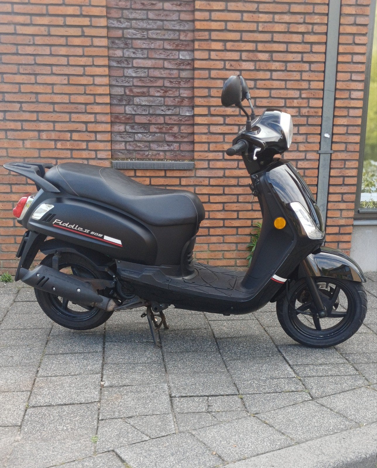 Sym Fiddle 2 uit 2012 - Zwart Glans/Mat Zwart, Fietsen en Brommers, Scooters | SYM, Ophalen, Sym, Sym, Zo goed als nieuw