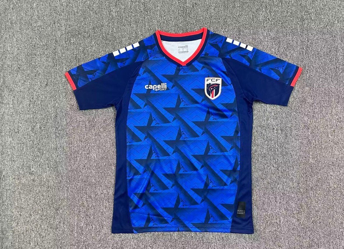 Kaapverdie thuistenue 2026 (Maat en bedrukking naar keuze), Maat XL, Ophalen of Verzenden, Zo goed als nieuw, Shirt