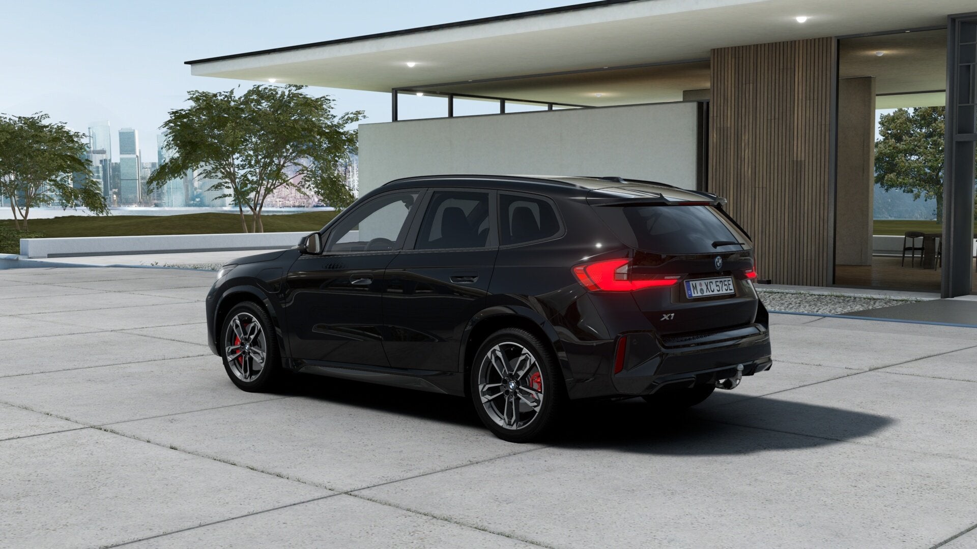 BMW X1 xDrive25e M Sport Automaat / Panoramadak / Trekhaak /, Auto's, BMW, Zwart, Zwart, Bedrijf, Hybride Elektrisch/Benzine
