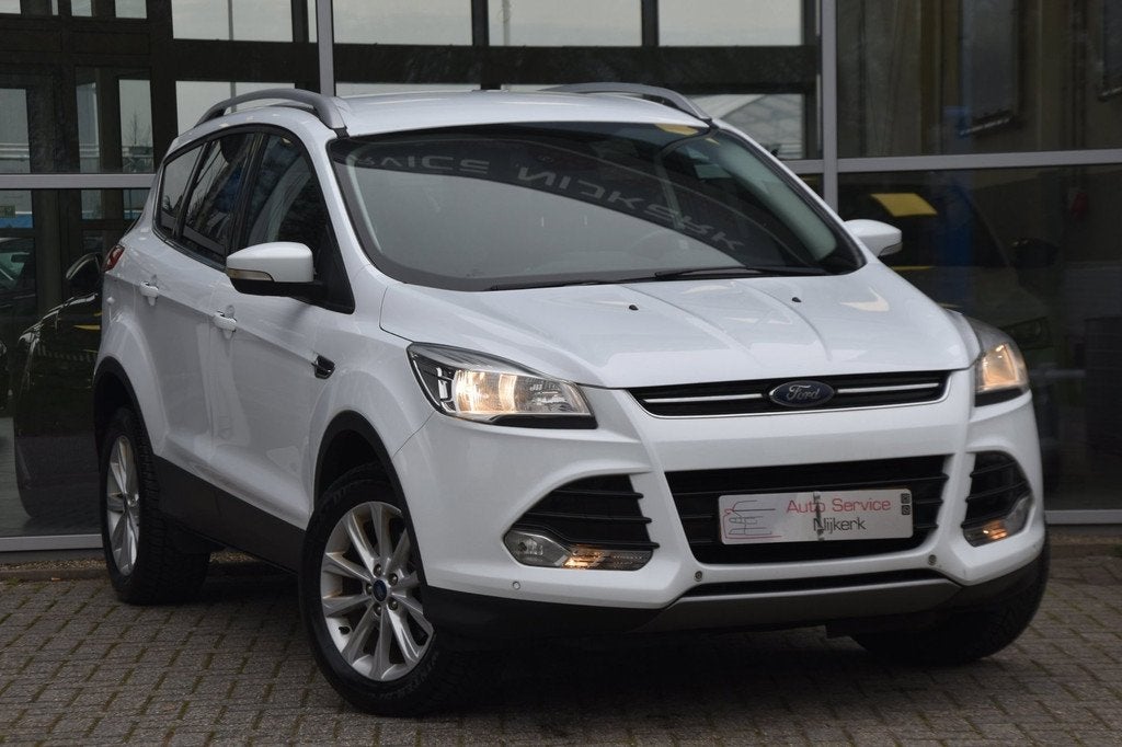 Ford Kuga 1.5 Titanium Navi Camera Trekhaak Leder PDC Cruise, 4 cilinders, Leder en Stof, Wit, Origineel Nederlands