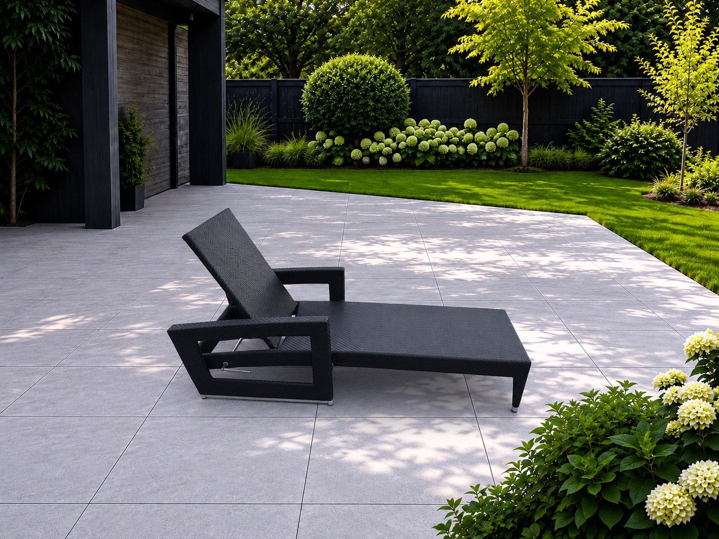 Manutti Long Beach Ligbed, Tuin en Terras, Ligbedden, Ophalen, Zo goed als nieuw, Aluminium, Verstelbaar