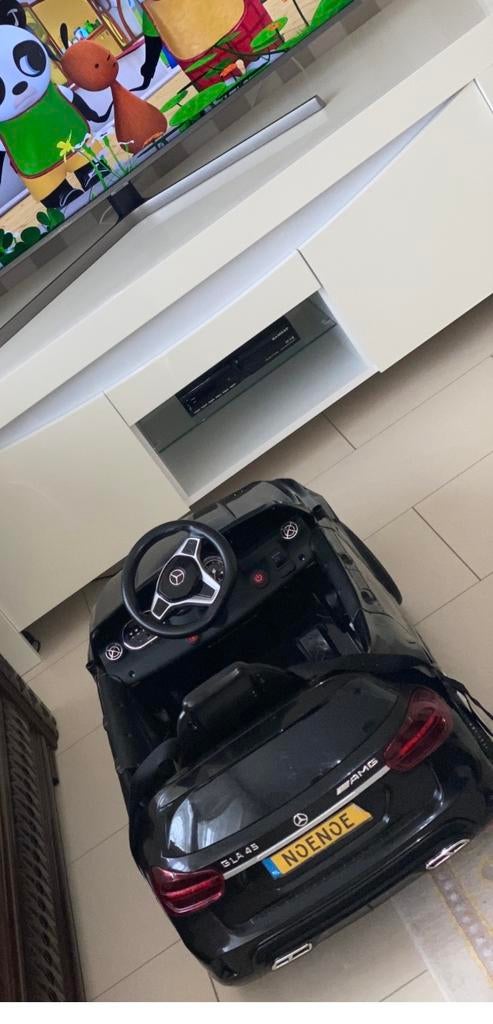 Mercedes-Benz GLA 45 AMG Elektrische Kinderauto, Ophalen of Verzenden, Zo goed als nieuw, Loopvoertuig