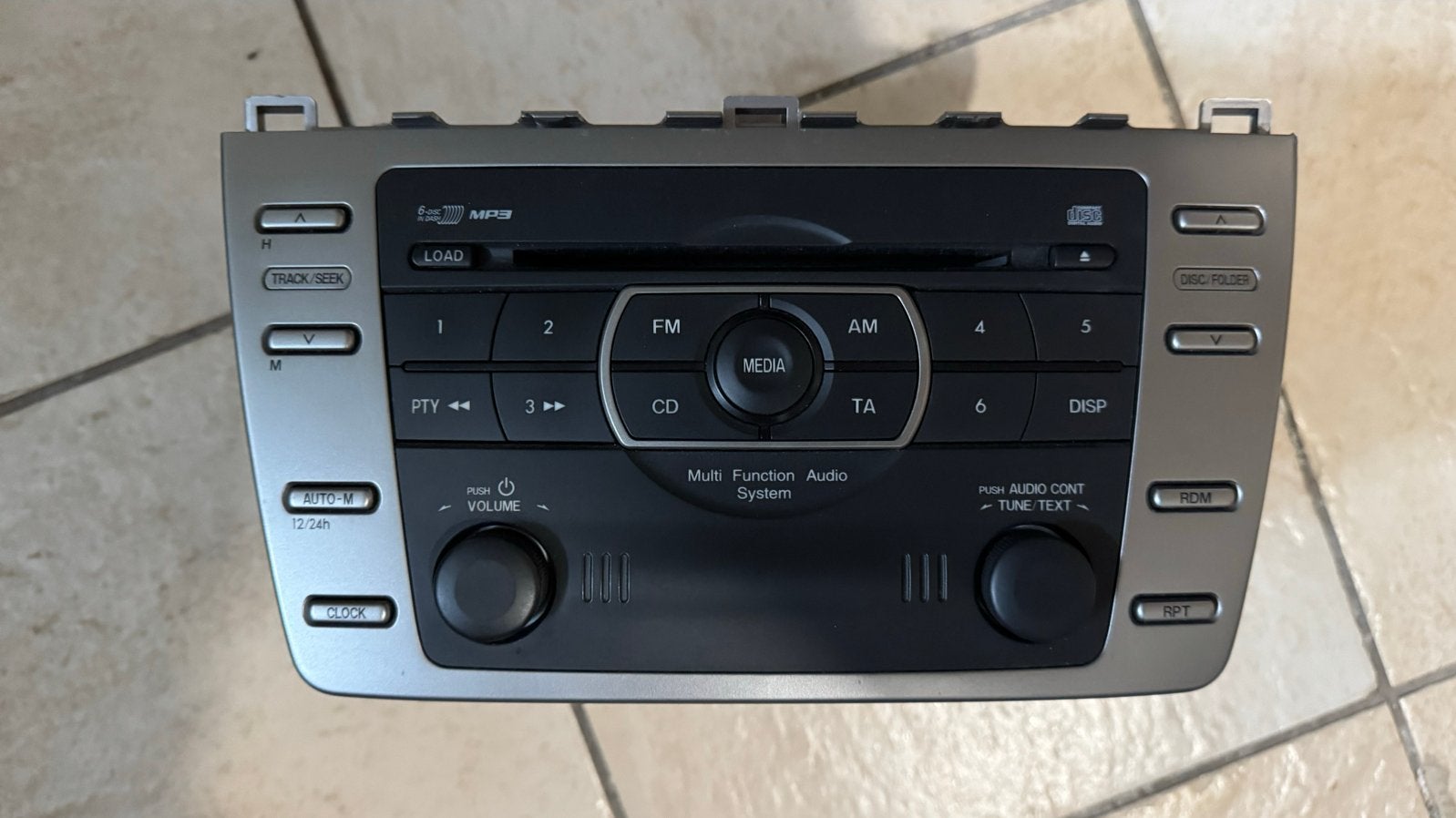 Mazda 6 CD-speler Radio GS1E669R0B, Auto diversen, Ophalen of Verzenden, Gebruikt