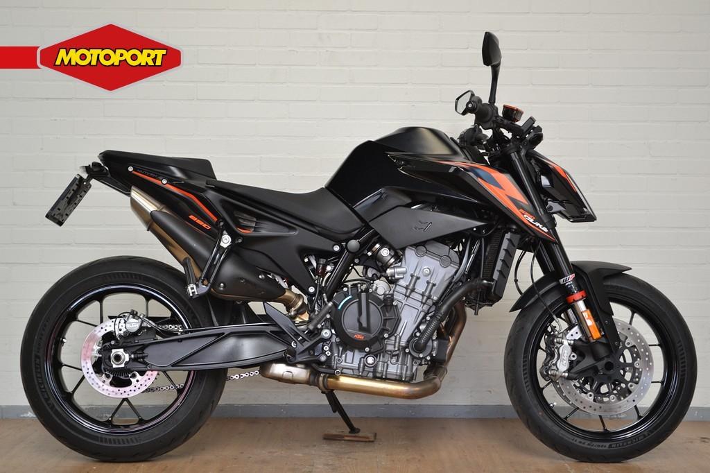 KTM 890 Duke (bj 2021), Bedrijf, Motoport Rockanje, Magazijn@motoportrockanje.nl, Moolhoek 6
3235 XK  Rockanje