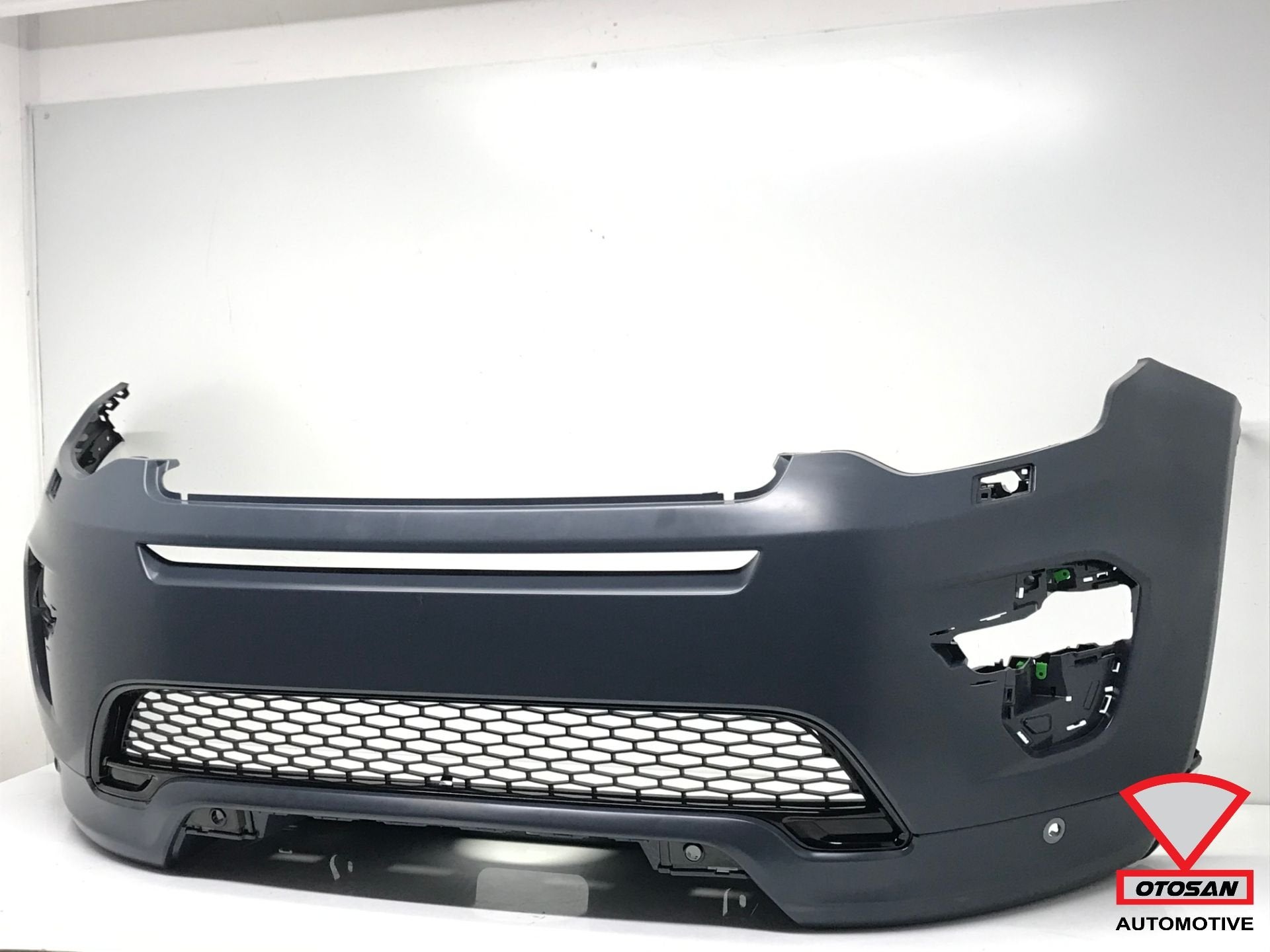 Land Rover Discovery 4 L550 Dynamic Voorbumper Bumper 4xPDC, Abbey Road, Whitley 1
CV3 4LF  Coventry, Bumper, Jaguar Land Rover Limited