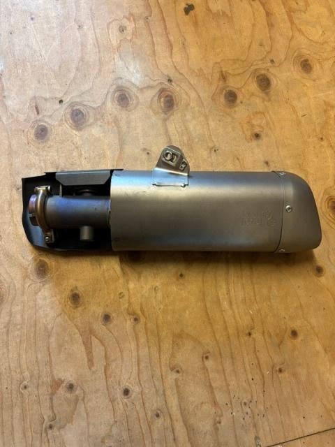 NIEUW! Originele uitlaat Yamaha YZF R6 2008 - 2009, Motoren, Ophalen of Verzenden, Nieuw