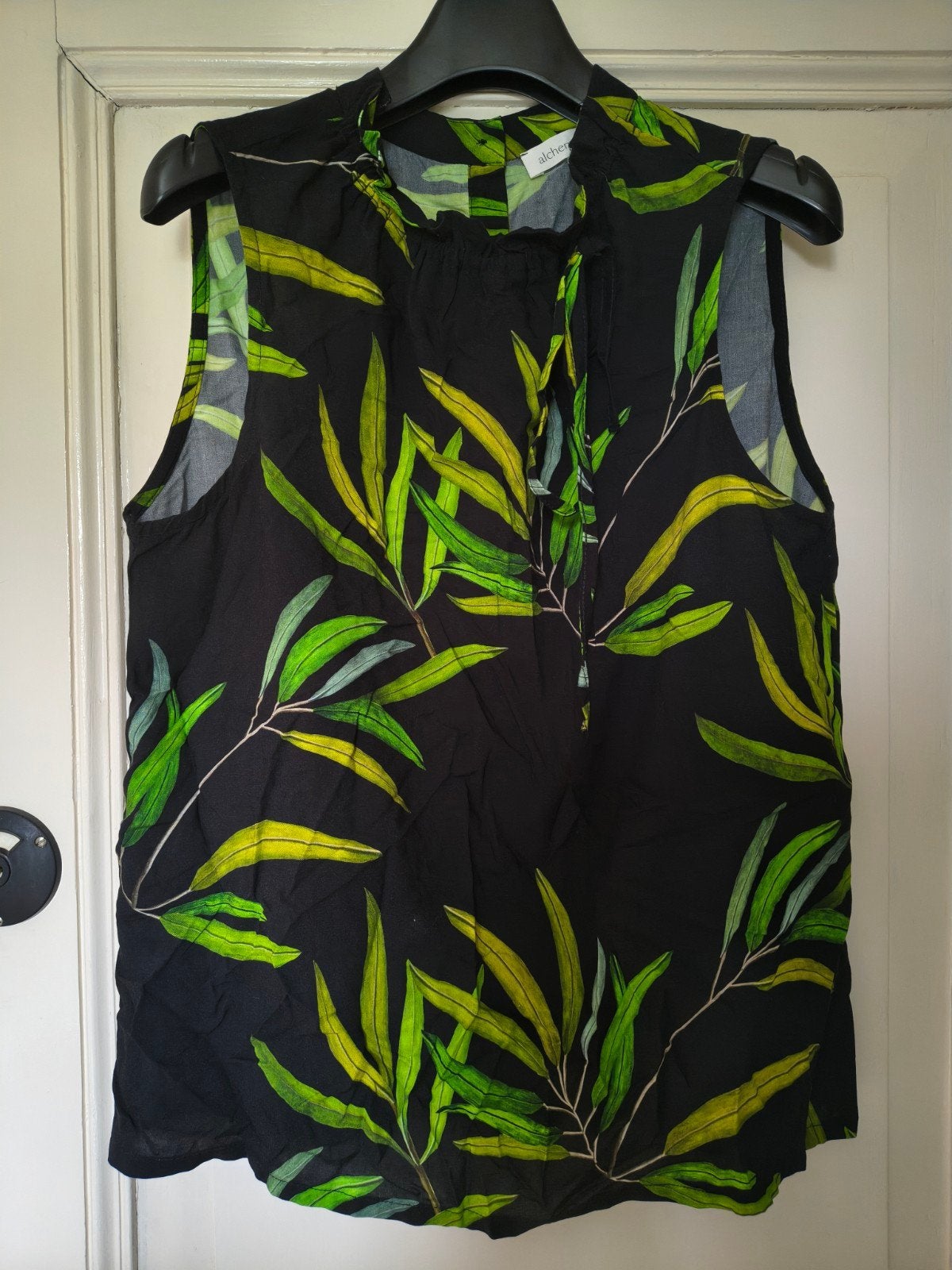 Alchemist mouwloze top met bladerenprint, maat L, Kleding | Dames, Zwart, Maat 42/44 (L), Ophalen of Verzenden, Zo goed als nieuw