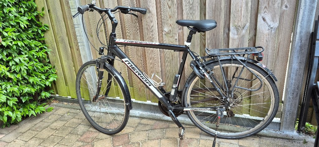 Merida Freesport 100, Gebruikt, Velgrem, Versnellingen, 57 tot 61 cm